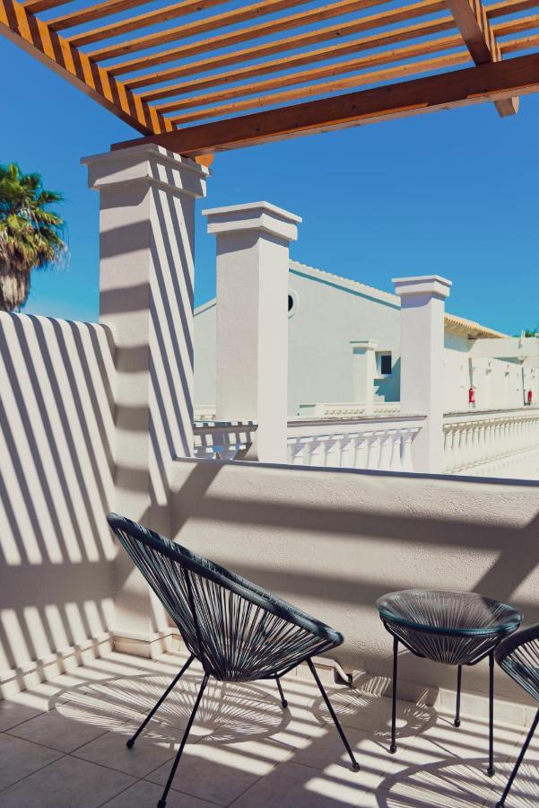 Aparthotel La Playa Grande Kávos